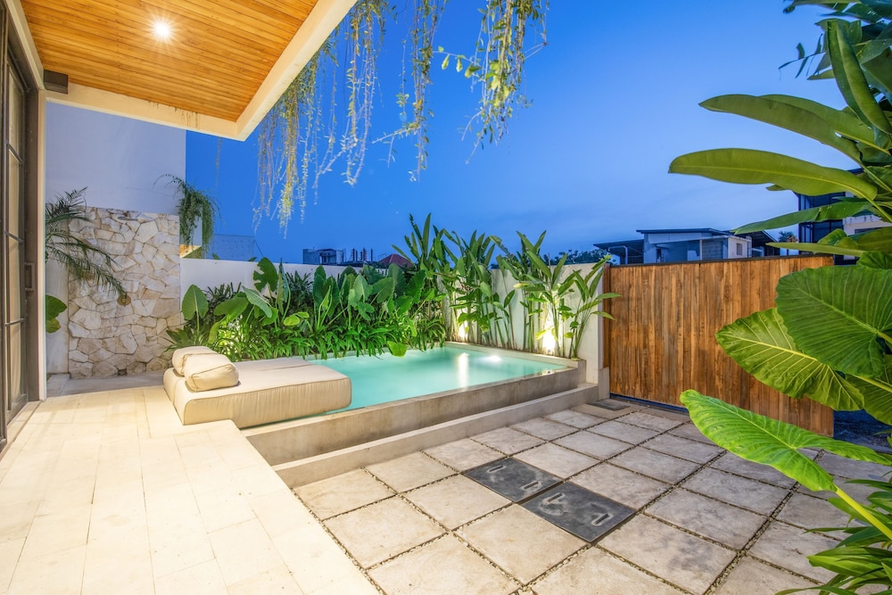 San Marco Modern 2br Villas Beach 5mins Canggu