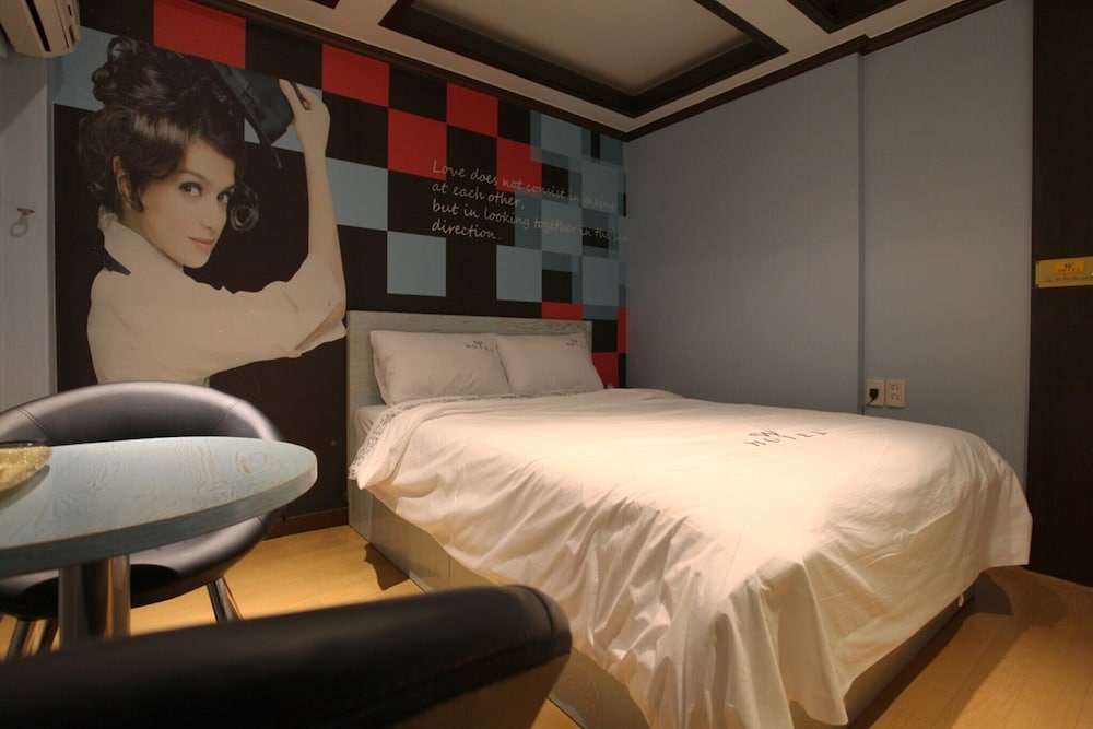 Osan The Rest Hotel view 5