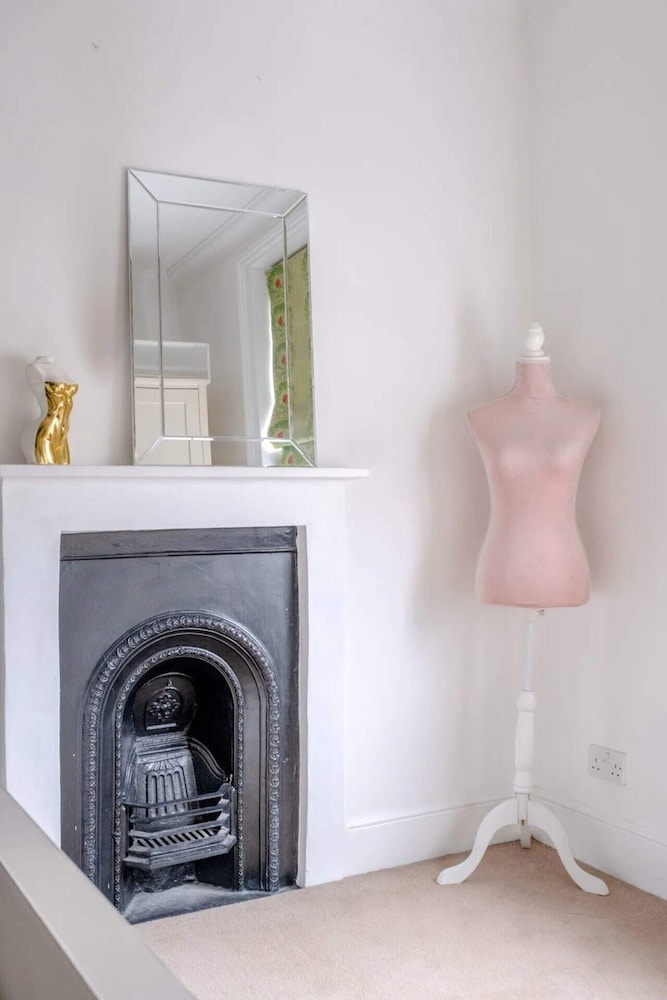 Beautiful and Central 3 Bedroom Retreat in Angel