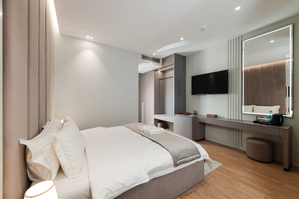 Troci Hotel 43