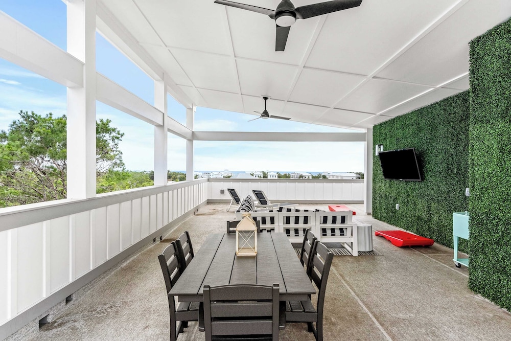 Rooftop Deck w/ Ocean View, Pool, Walk to Beach! Coastal Canopy by Avantstay