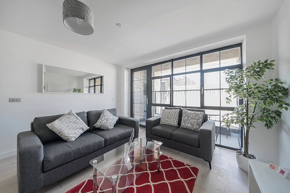Roomspace Apartments -Caroline Street