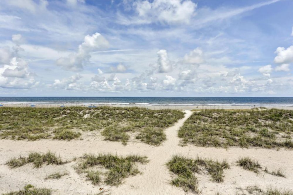 3-ocean-place view 5