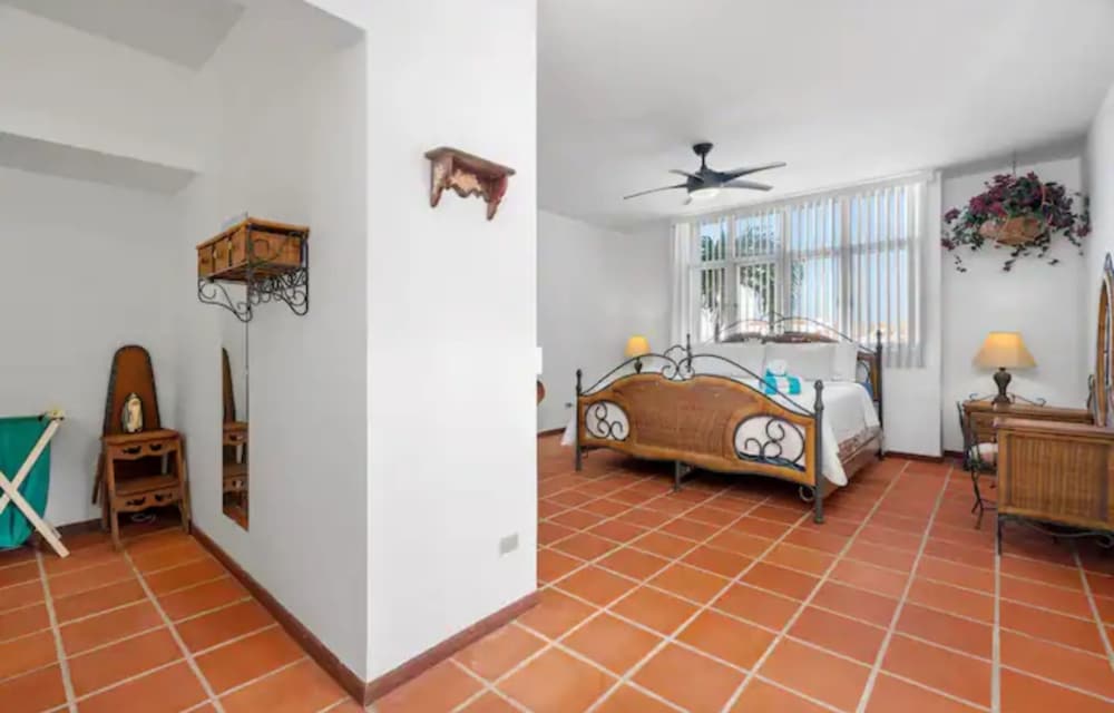 Golfside Villas - Property Image 26