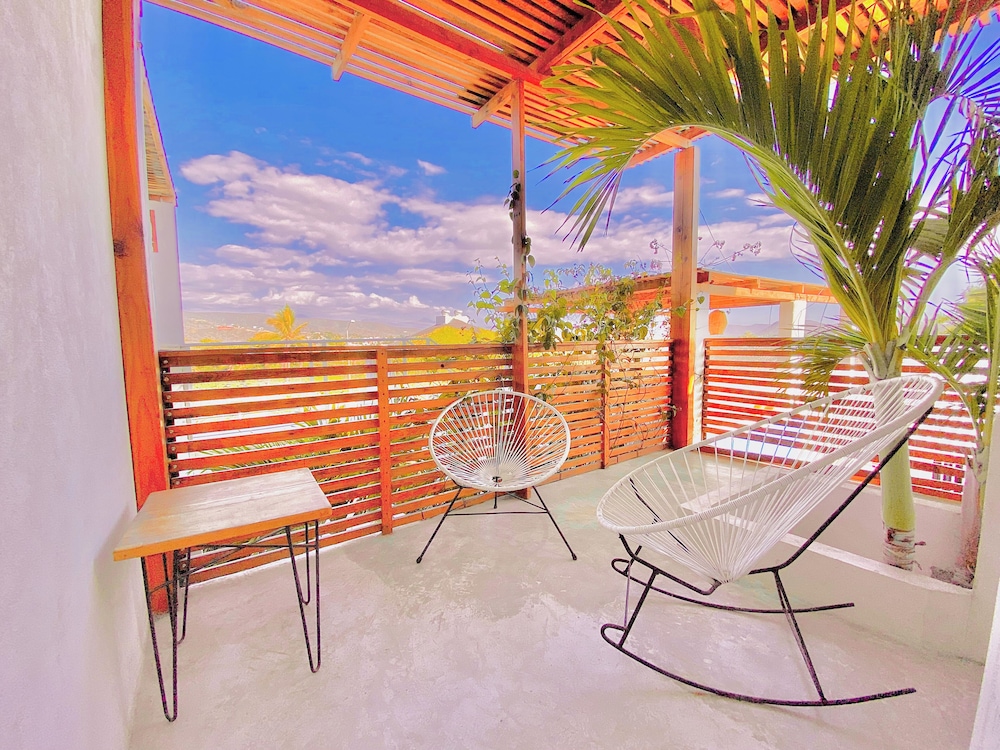 Perro Surfero Hotel Boutique - Todos Santos, BCS