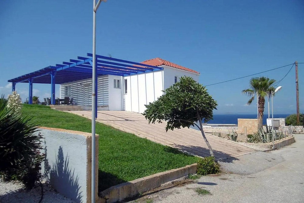 Tersanas Villas
