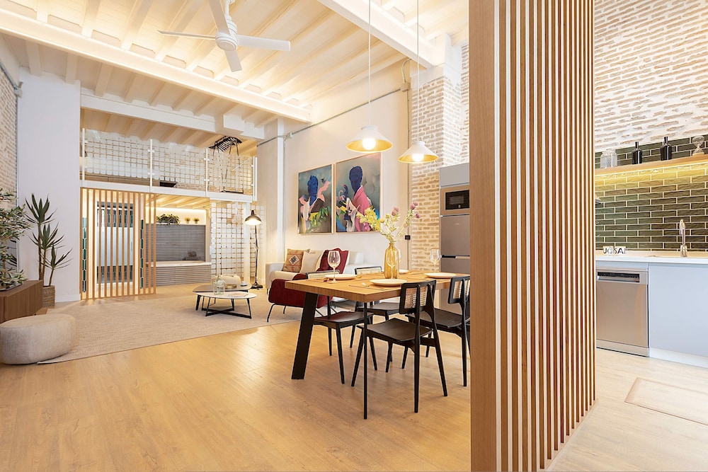 Luxury Loft in Seville Center Santas Patronas V