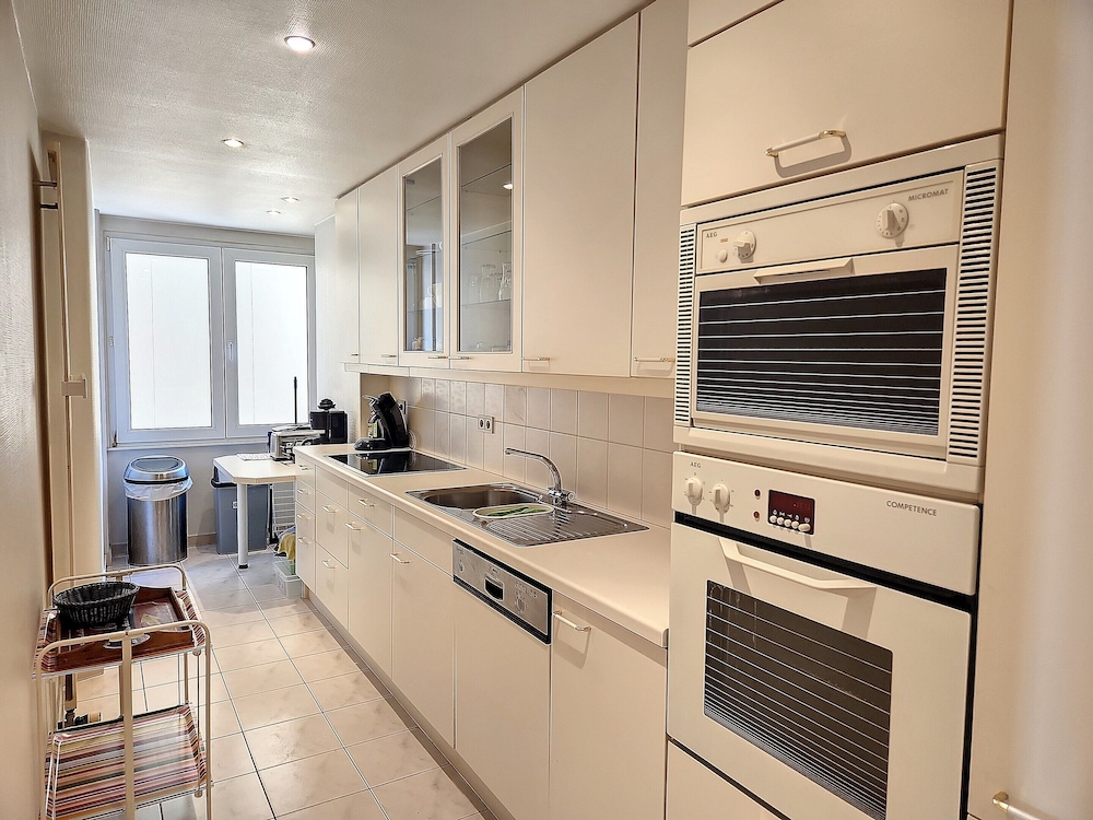 Apartment Albertstrand With Stunning Seafront View