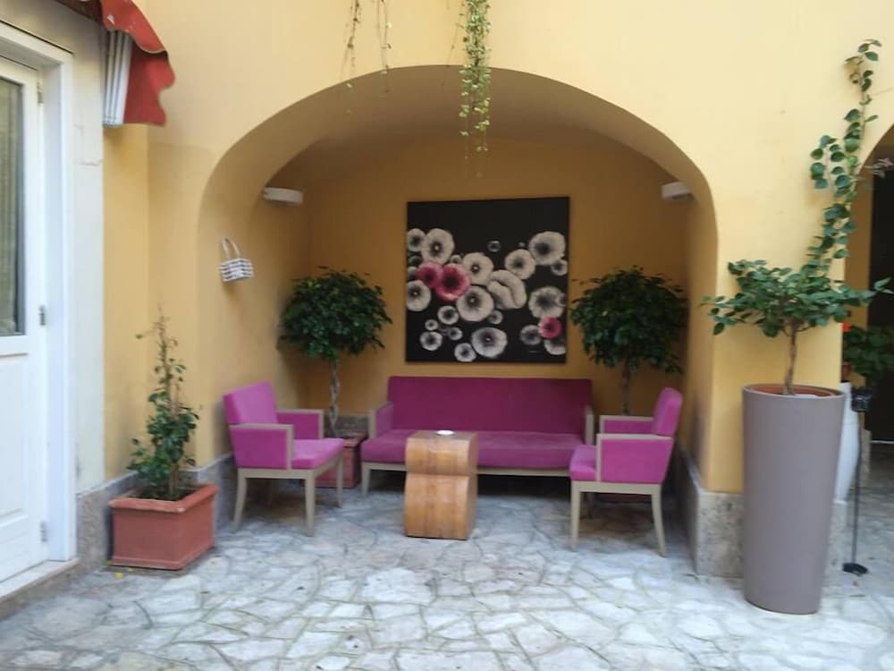 San Leucio Resort
