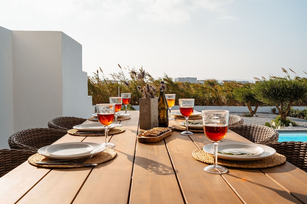 Maison Solea Plaka With 3 Bedrooms and 3 Bathrooms
