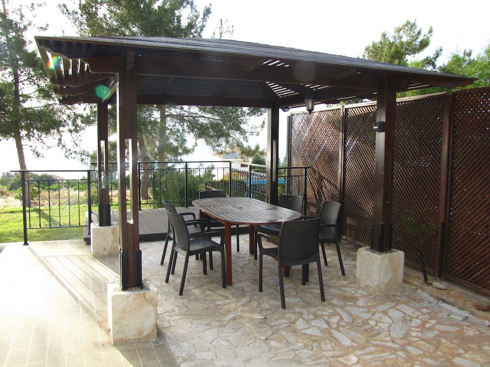 Webooking Knossos Villa