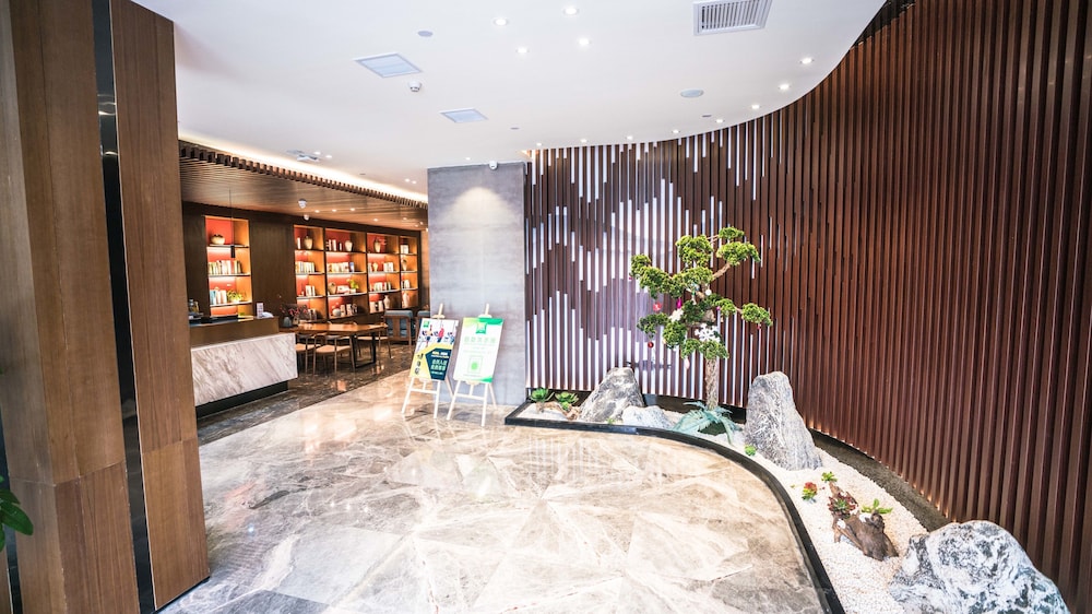 Ibis Styles Nanchang Xiaolan Industrial Park Hotel view 2