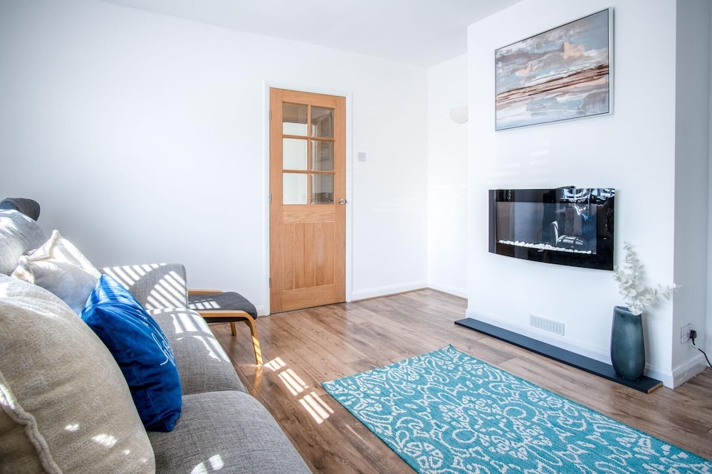 Hazeley - 3 Bedroom Holiday Home - Begelly