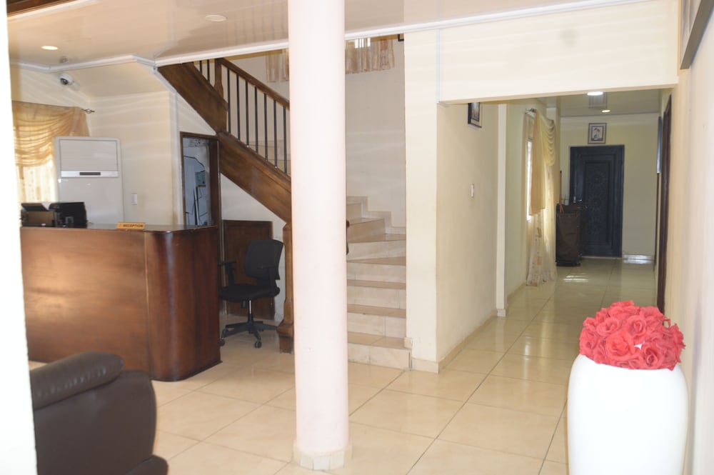 Bojelene Guest House