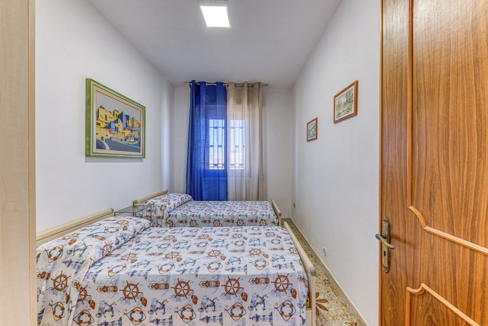 Villa Nesci 100m From Sea view 5