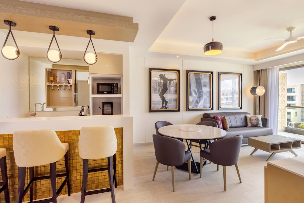 Planet Hollywood Cancun by Royalton, An Autograph Collection All-Inclusive Resort 32