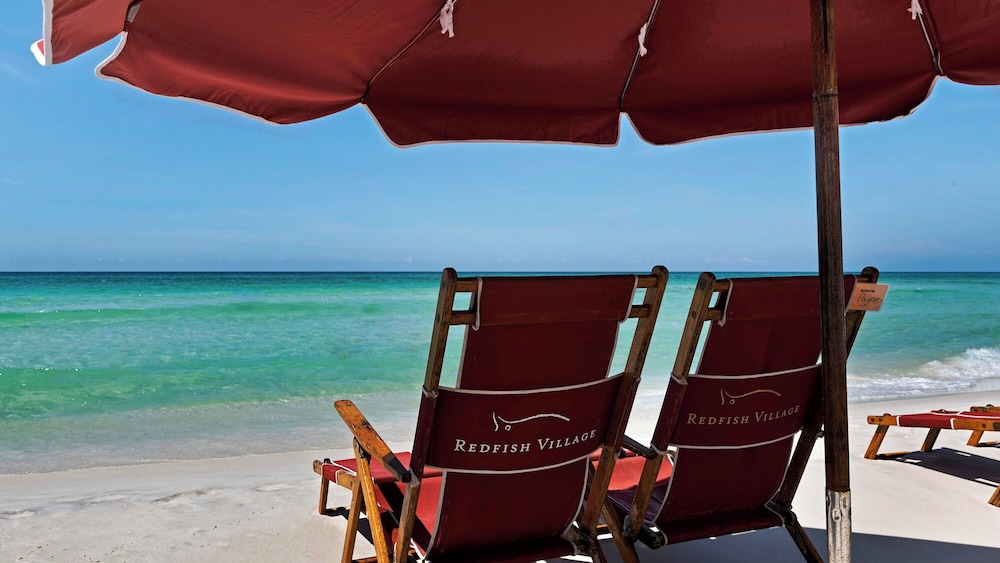 Coastal 3BR Condo With Pool & Shuttle : Snowbird Friendly!