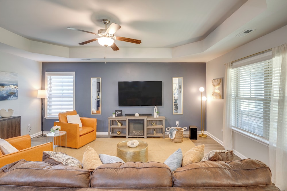 Family Home w/ Covered Patio in Ardmore