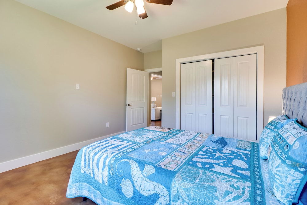 Quiet Hill Country Home: 1 Mi to Lake LBJ Access!