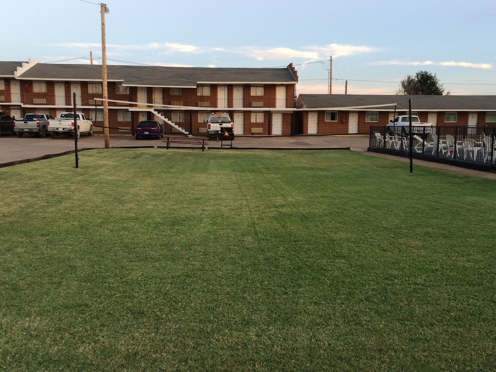 Holiday Motel