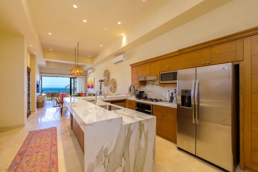3BD Begati Ocean Views With Luxury Resort