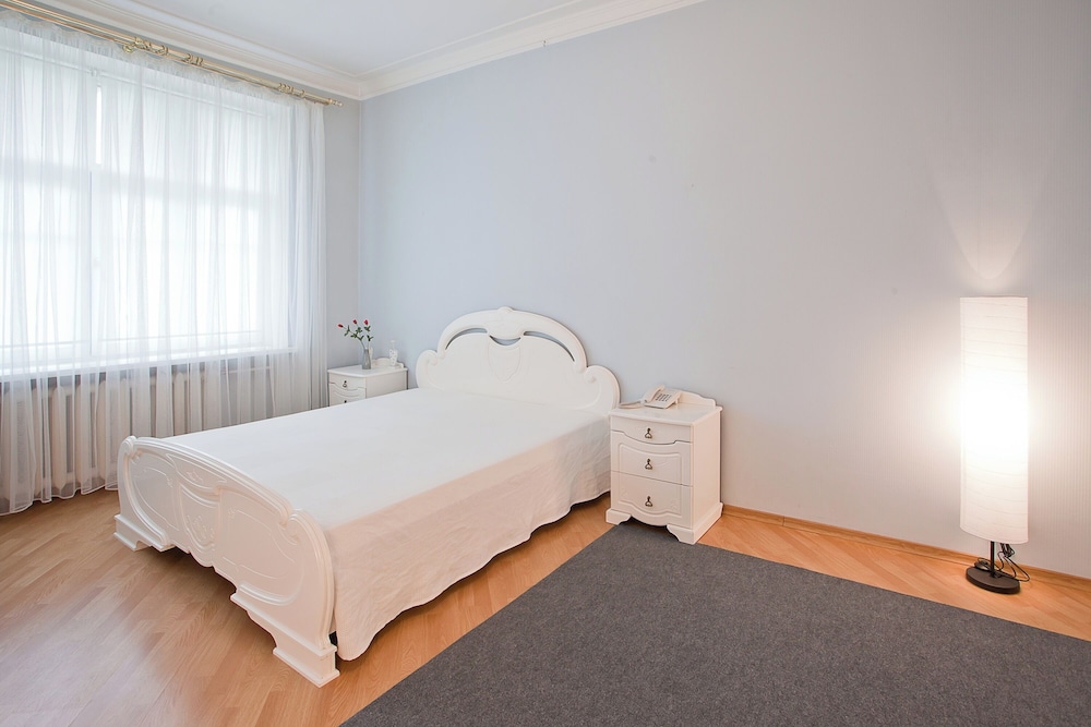 Apartment on Nezavisimosti 35