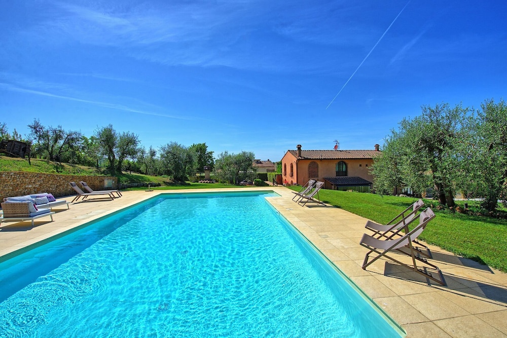 Villa Nora
