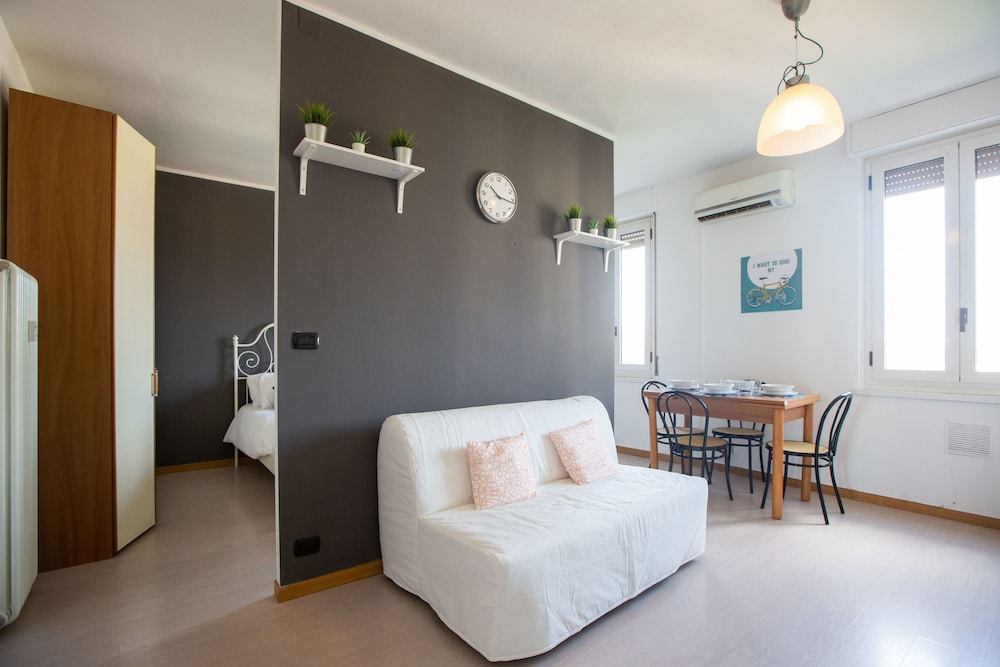 Home Hotel - Sacchini 16