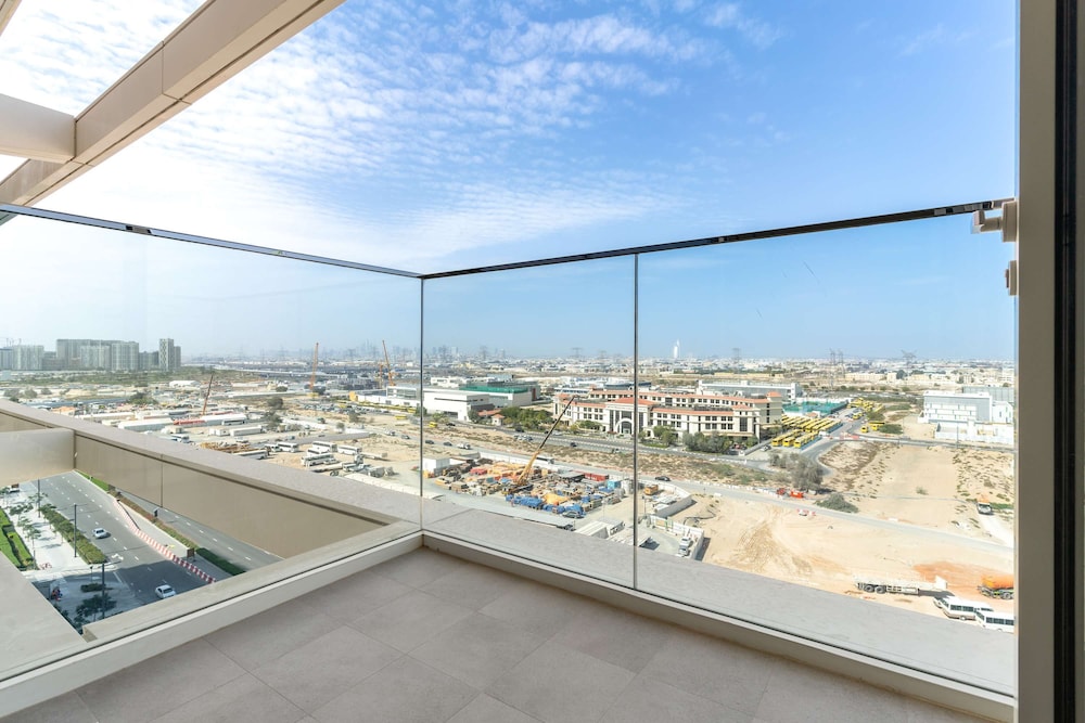 Elegant One-bedroom in Dubai Hills for 4 Persons