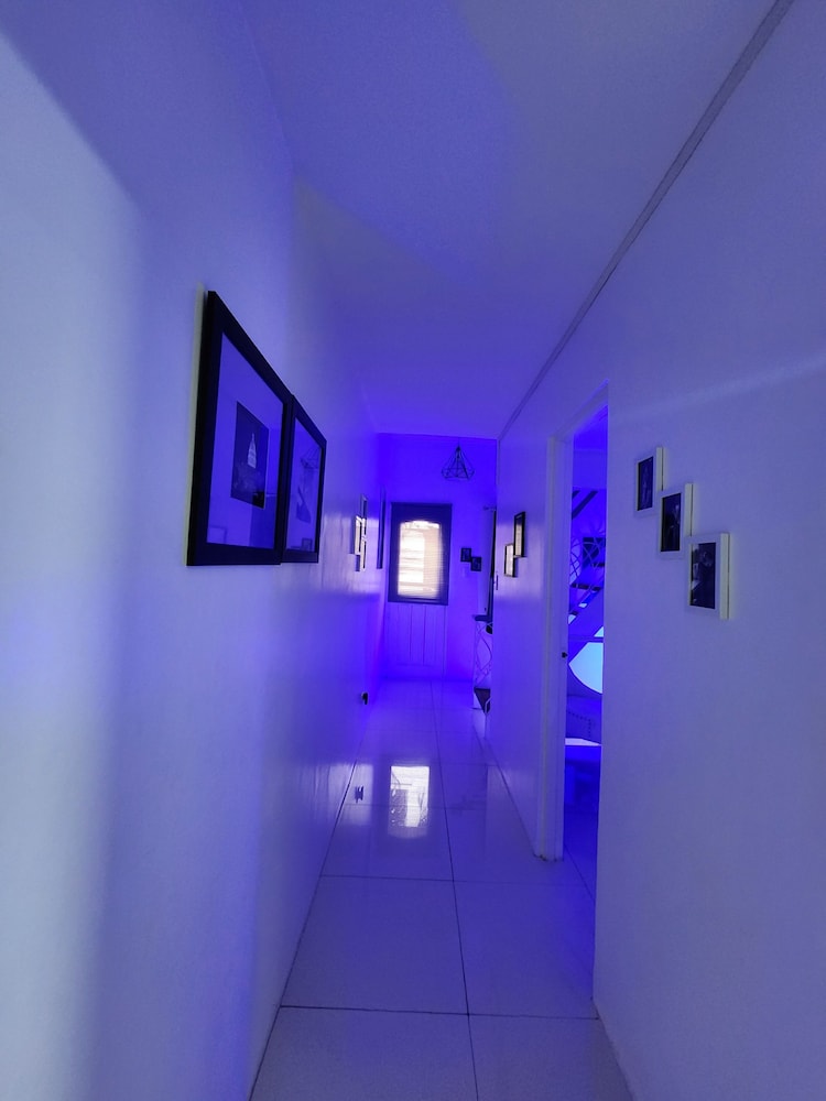 Kandi Suites 2BR with private Jacuzzi