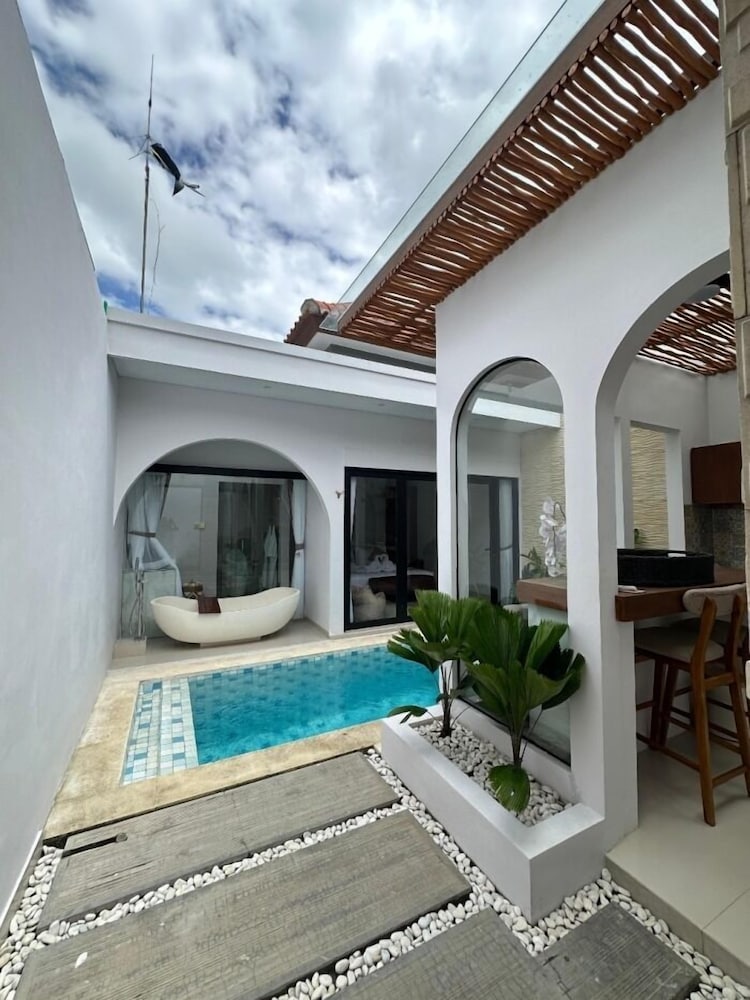 Maithala Villa