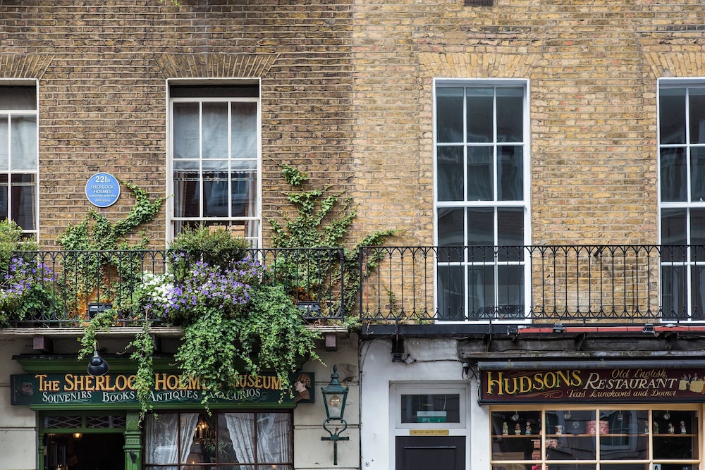 Crawford Street by Onefinestay