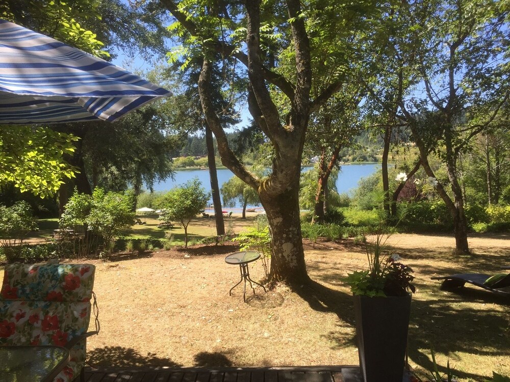 Lakeshore on Salt Spring