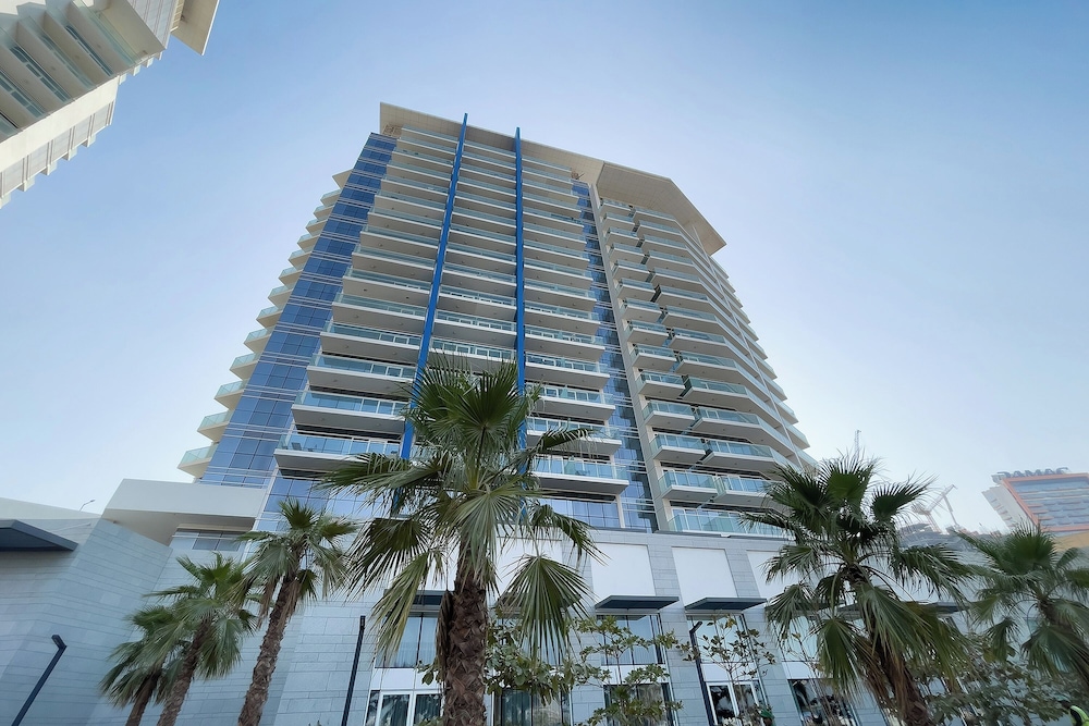 Apartments Artesia Tower D
