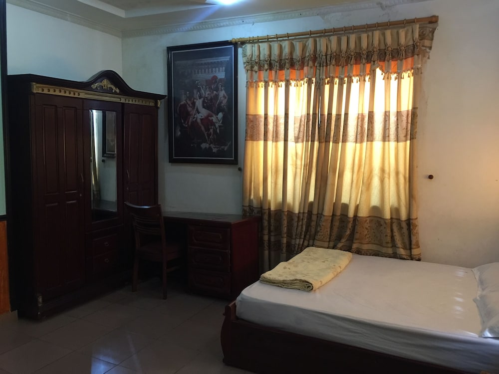 Nha Nghi Tham Quyen