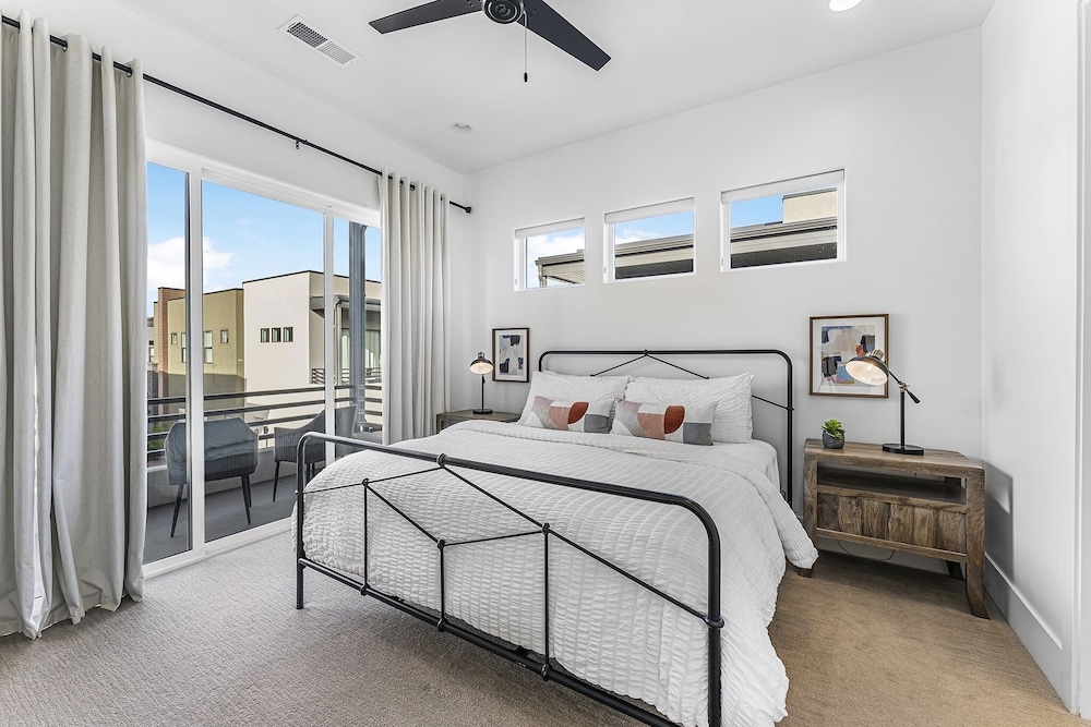 Tee For Two 6 Bedroom Condo