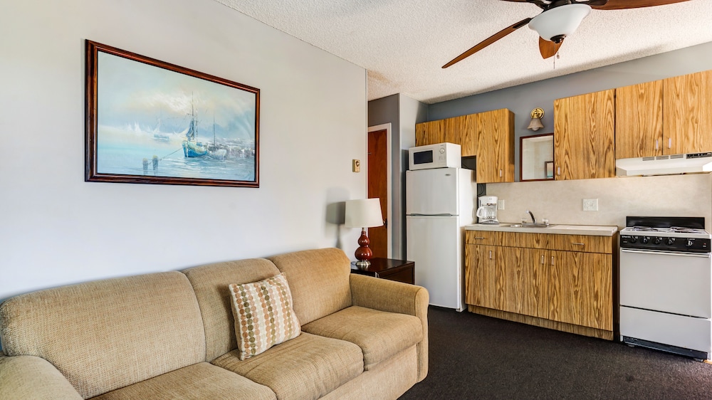 Montauk Oceanside Suites