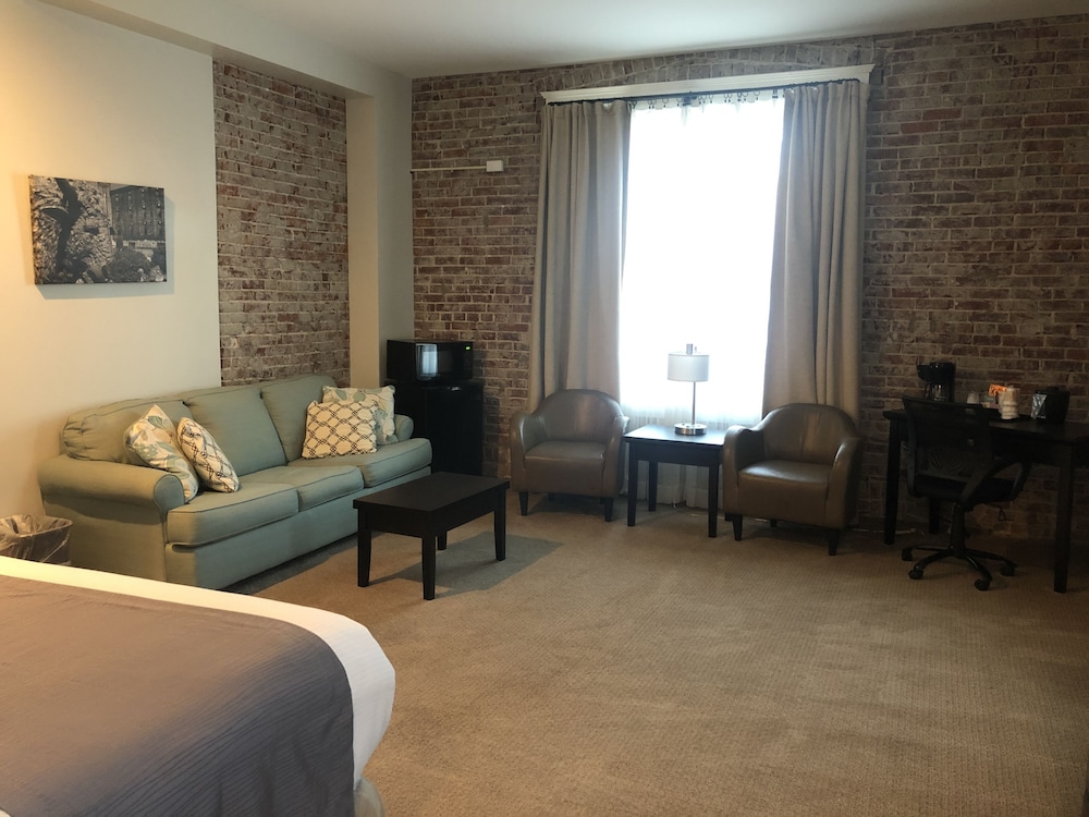Talbott Inn