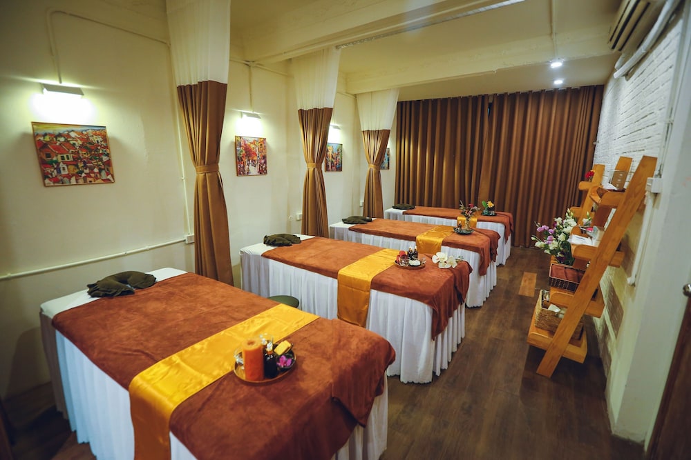 Halley Hostel & Spa Hanoi