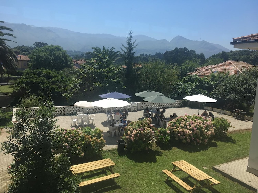 Llanes International Hostel view 5