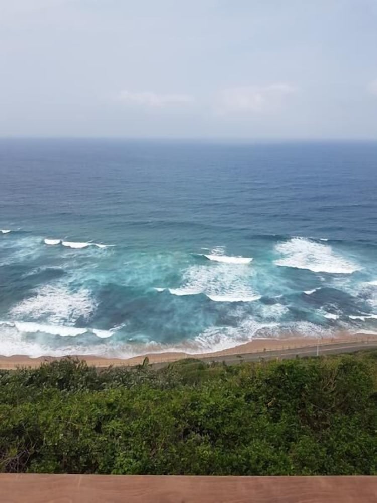 Bluff Tradewinds