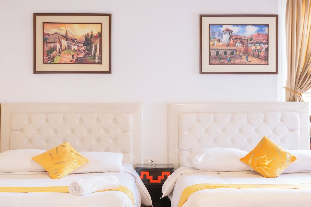 Hotel Campanario