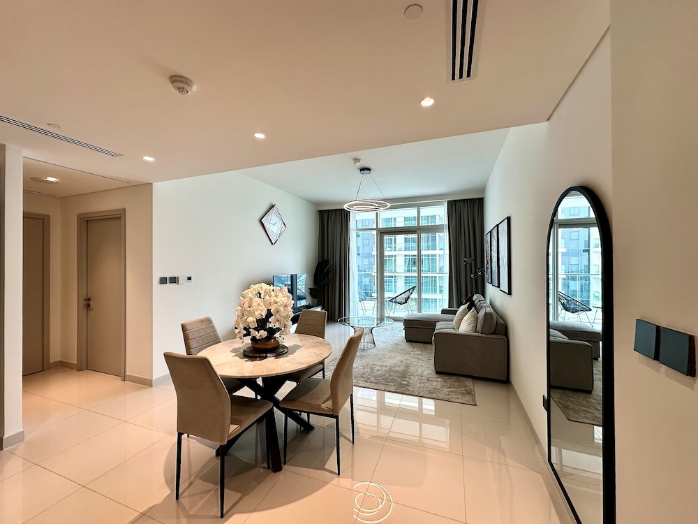 Lux BnB I Sun Rise Bay Tower I Ocean View