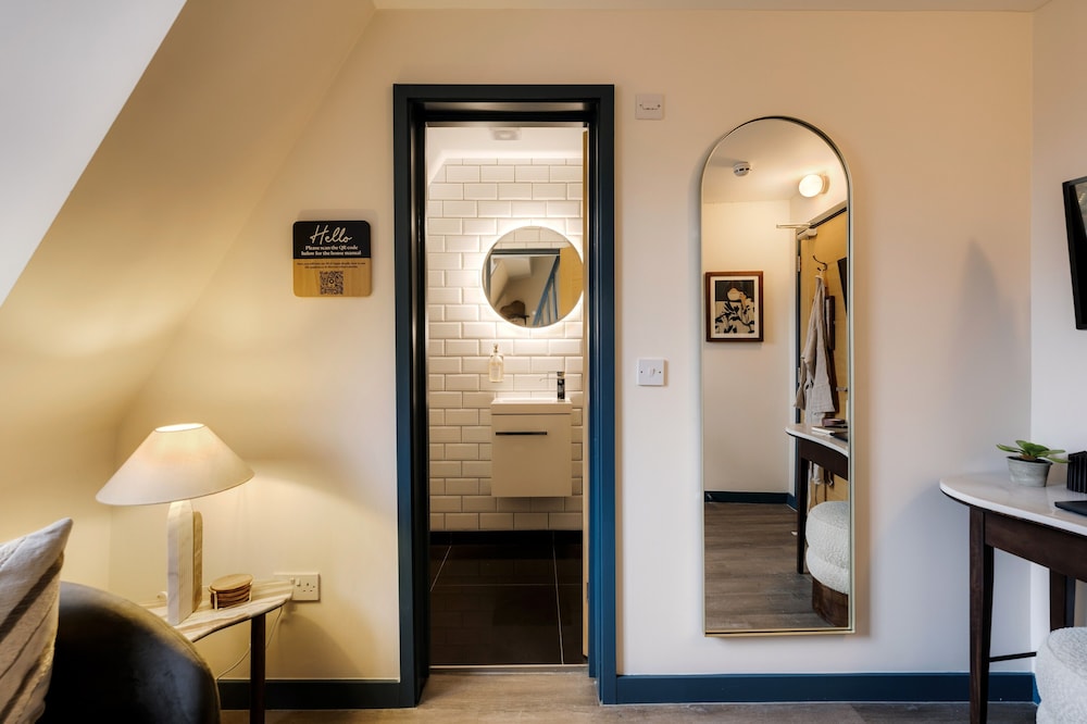 Tower Bridge Road Your Apartment