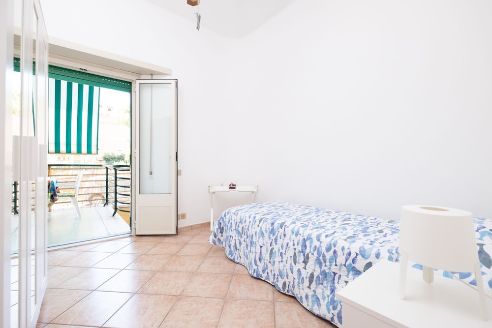 Wonder Beach House