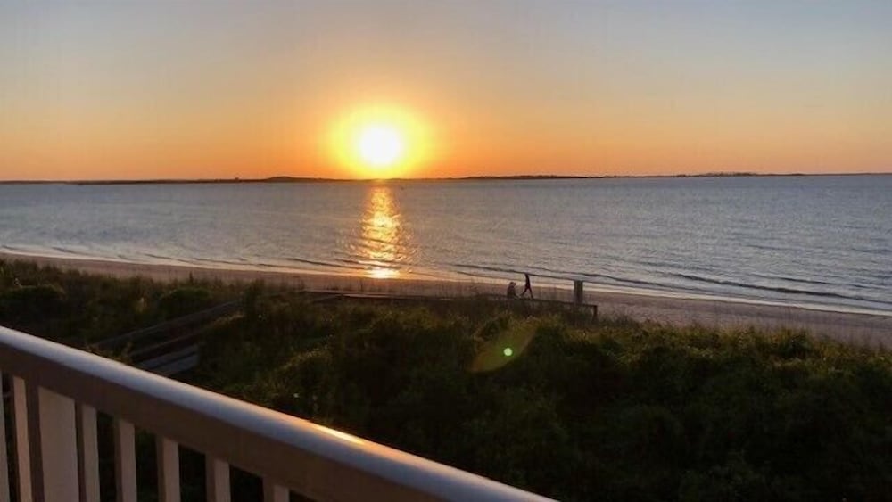 Bay View Villas 2 by Tybee Vacation Rentals