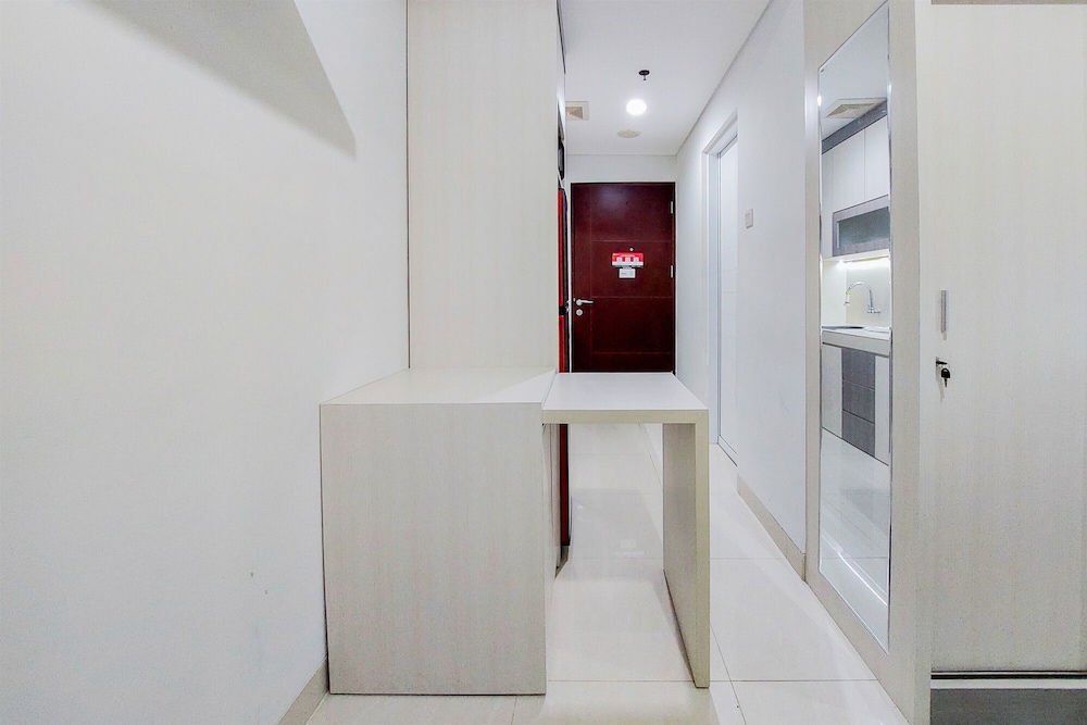 Serene Stay Studio Apartment at Springwood Residence