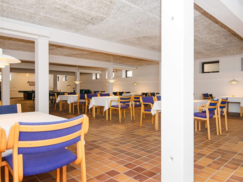Apartment With Shared Kitchen in Vederso