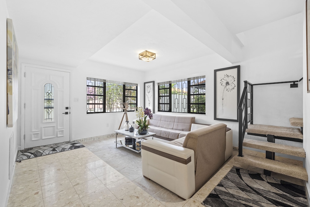 Little Havana Retreat