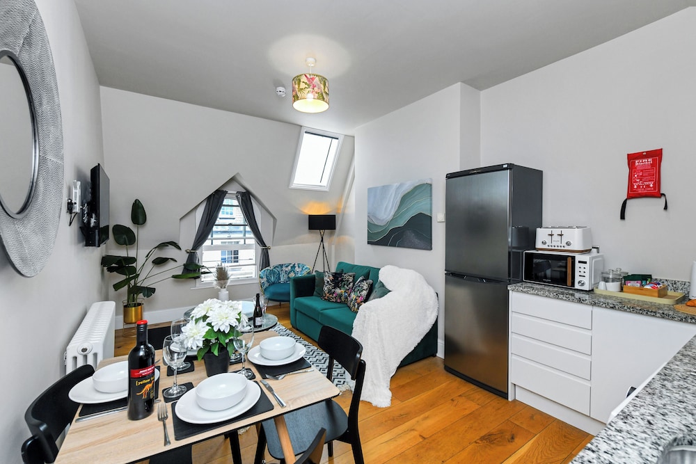 Market Street Apartment 3A Flat 4